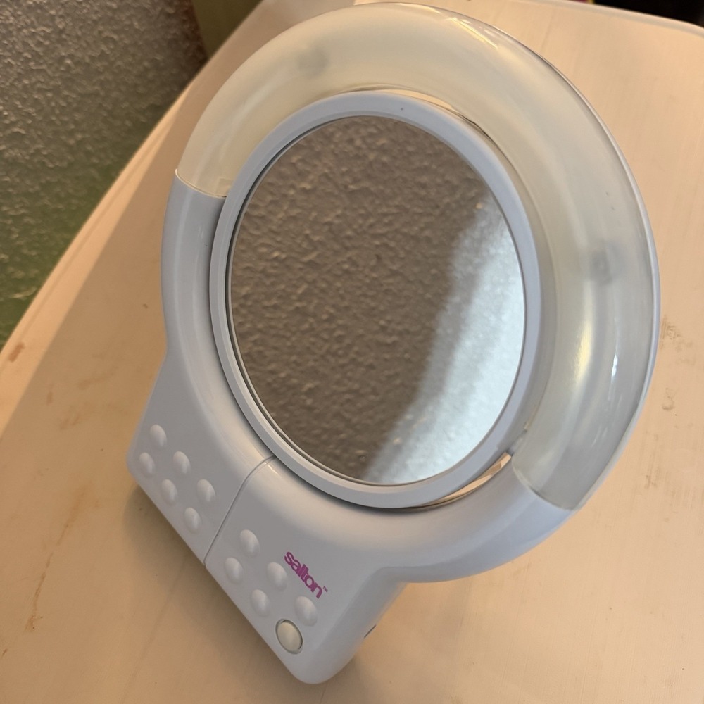 Vintage 1997 Avon Salton Soft Lights Battery Makeup Travel Mirror Portable